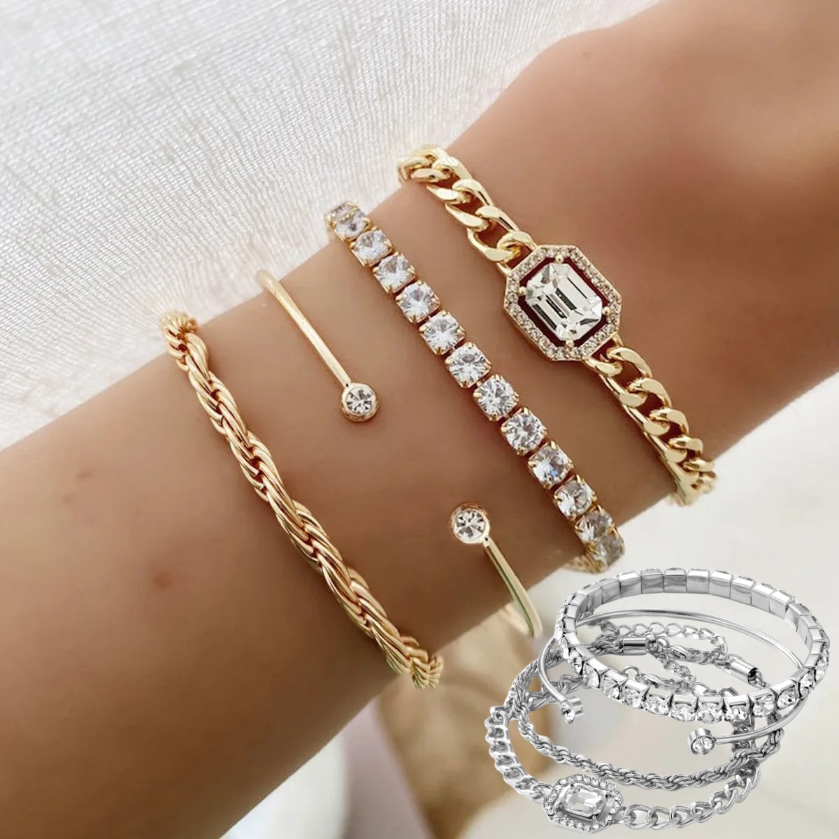Lot de quatre bracelets Cristal fantaisie — photographie 1