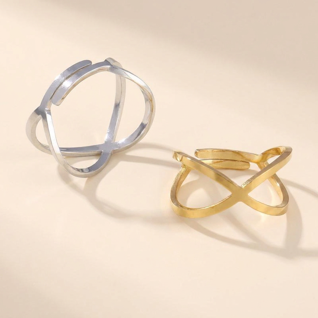 Bague croisée ajustable – visuel propre